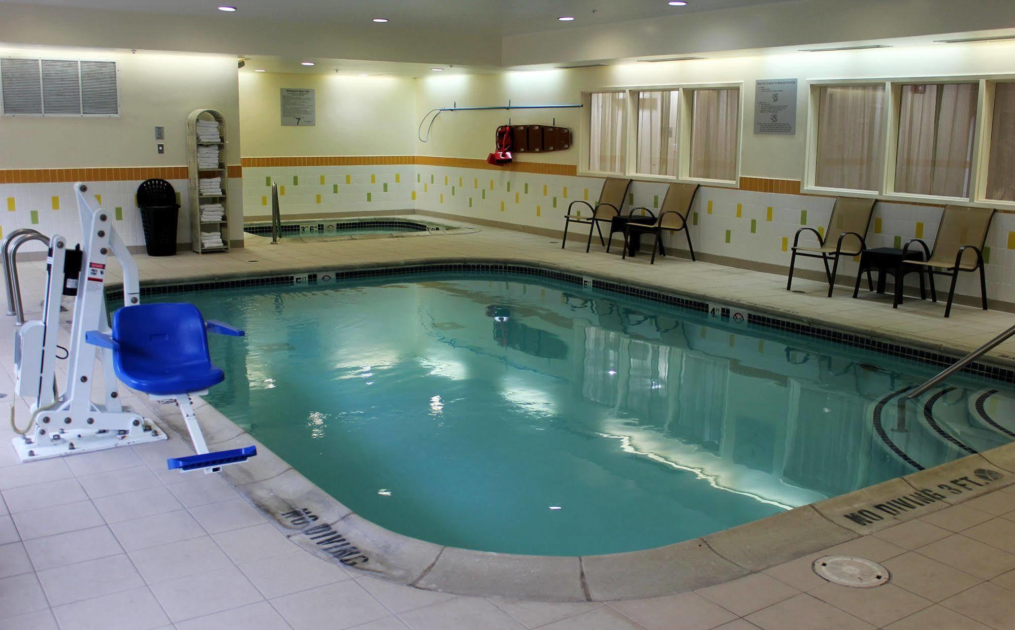 Fairfield Inn & Suites Detroit Farmington Hills Zewnętrze zdjęcie