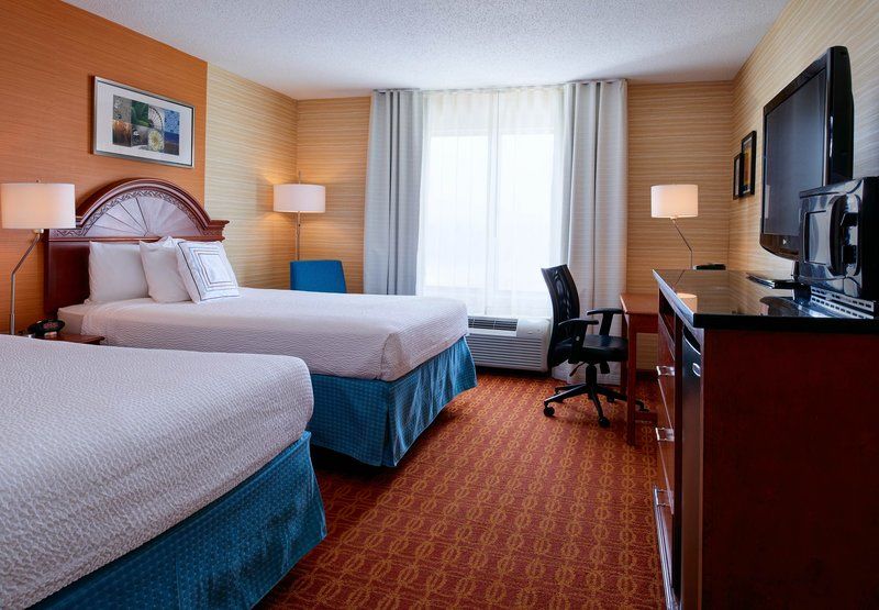Fairfield Inn & Suites Detroit Farmington Hills Zewnętrze zdjęcie